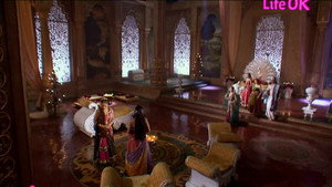 Sati won\'t act on her feelings