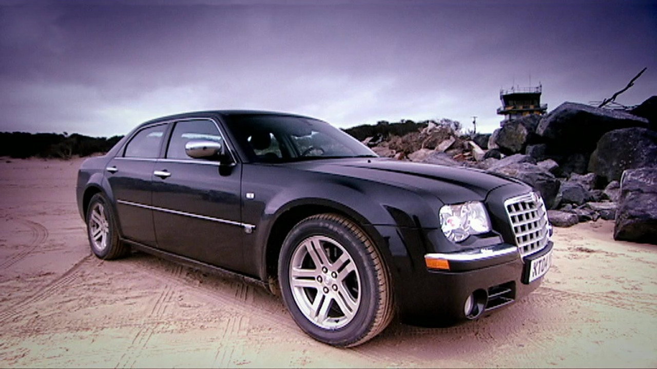 Beach Battle - Jaguar vs. Chrysler vs. Vauxhall