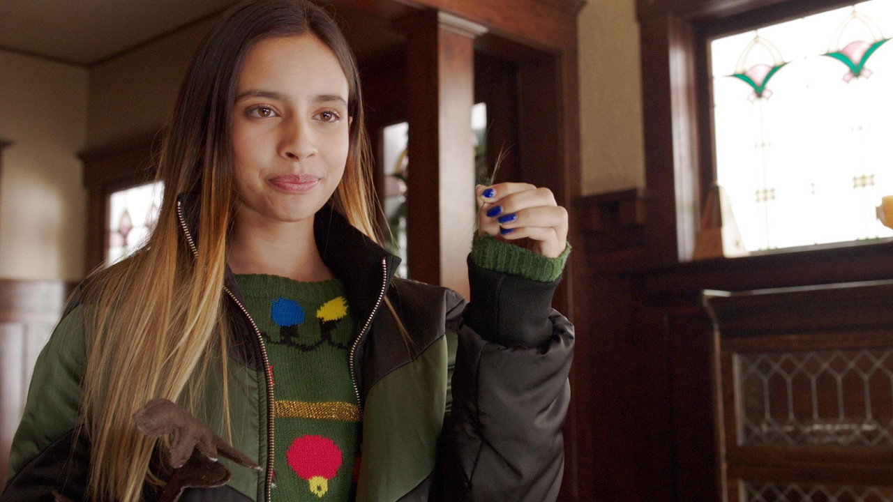It\'s Christmas, Gabby Duran!
