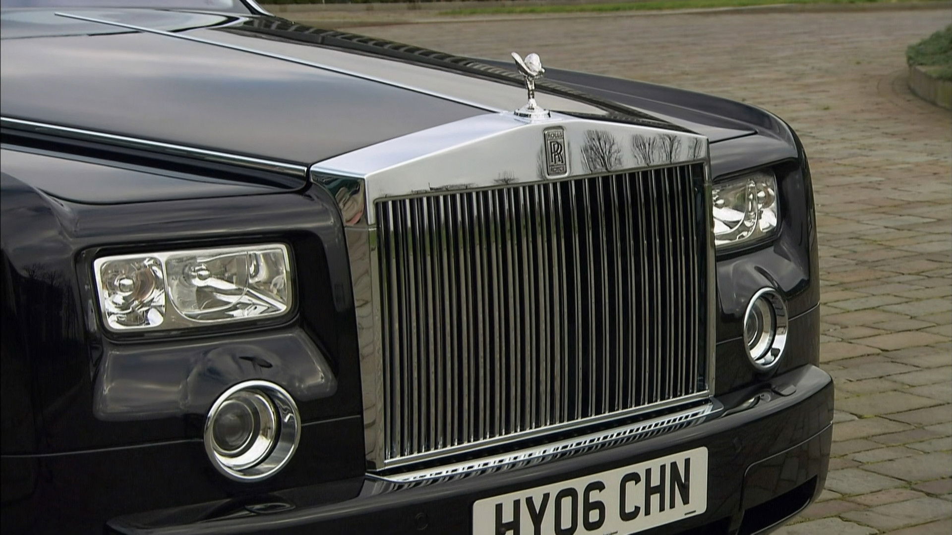 Бекон/Снегоочистители/Роскошные машины - сборка Rolls-Royce Phantom