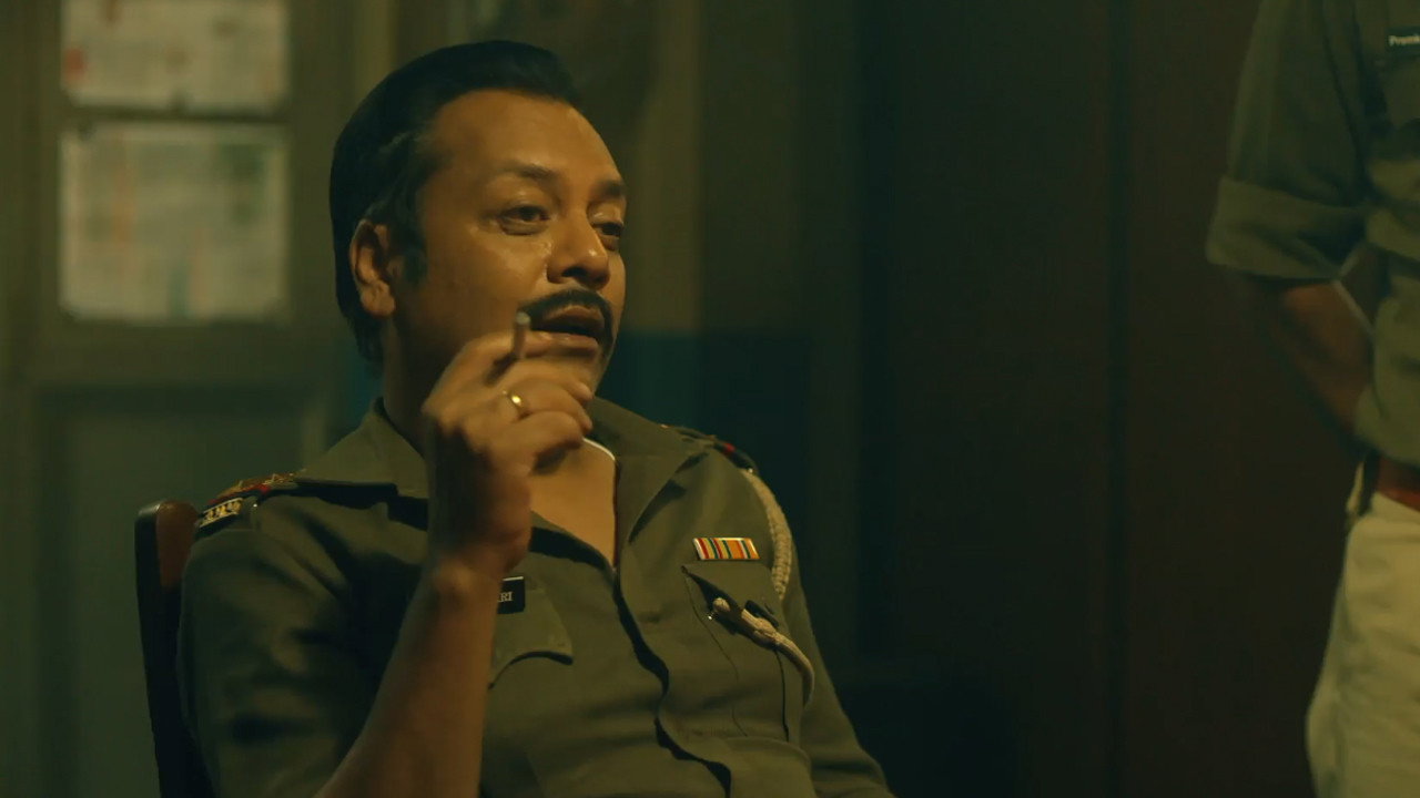 Duniya Gol Hai, Haar Paap Ka Double Role Hai