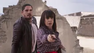 Las amigas de Lucía la traicionan
