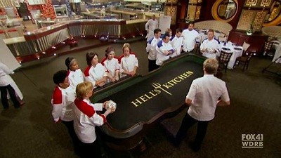 12 Chefs Compete