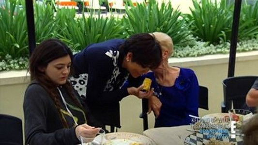 Kris\'s Mother-in-Law