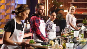 Legends: Semi Final -- 3 Chef Showdown