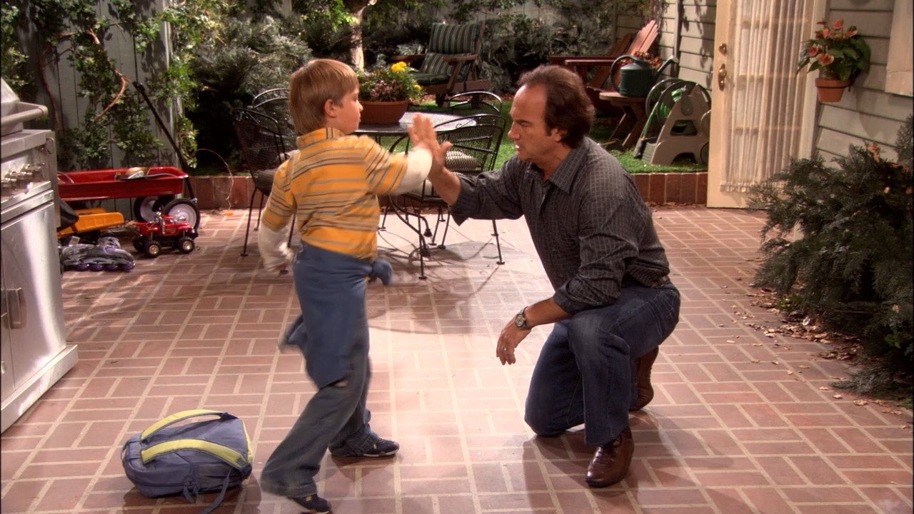 А в глаз?