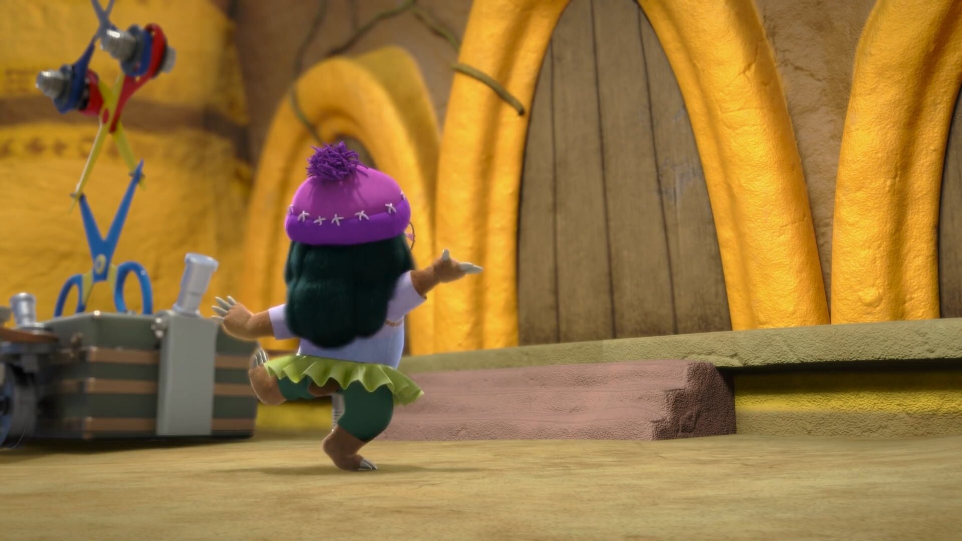 Mona\'s Monstrous Makeover
