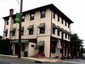 Fortuna Apt. Philadelphia, PA and the Topton House